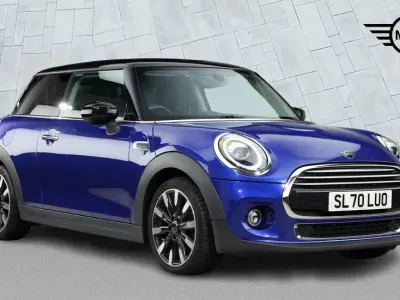 Used Mini Cooper Exclusive 134 HP (98 kW) 2020 Blue Hatchback