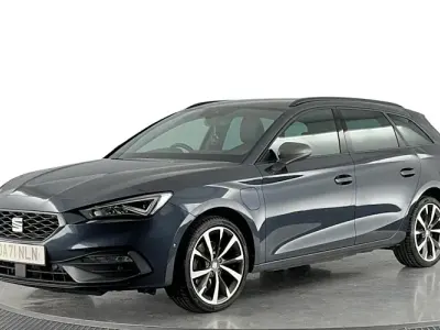 Begagnad Seat Leon FR Sport 204 HK (150 kW) 2023 Kombi
