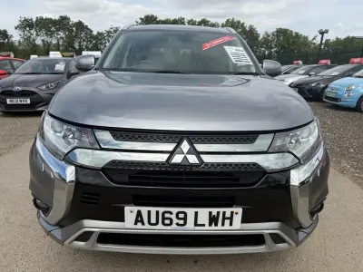 Used Mitsubishi Outlander P-HEV 2019 Grey Estate