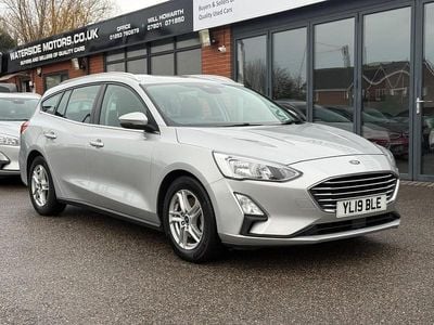 Used Ford Focus Zetec 95 HP (69 kW) 2019 Grey Estate