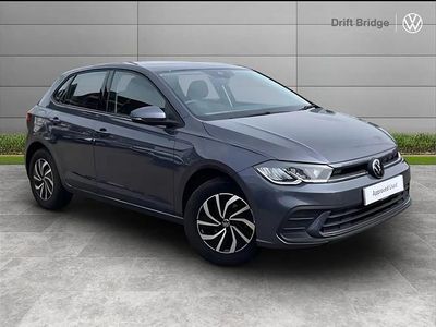 Used VW Polo Life 80 HP (58 kW) 2024 Grey Hatchback