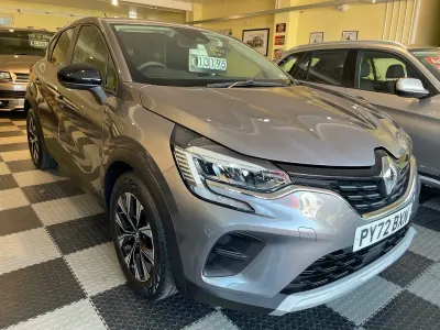 Used Renault Captur Evolution 91 HP (66 kW) 2023 Grey SUV