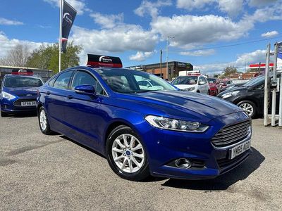 Used Ford Mondeo Zetec 2016 Blue Hatchback