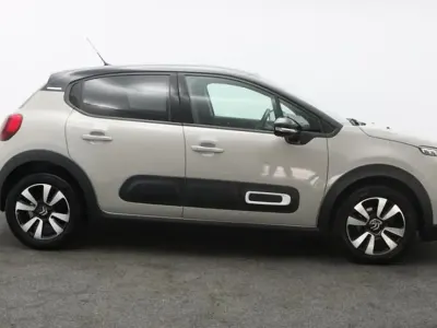 Begagnad Citroën C3 PureTech 83 HK (61 kW) 2024 Grå Halvkombi