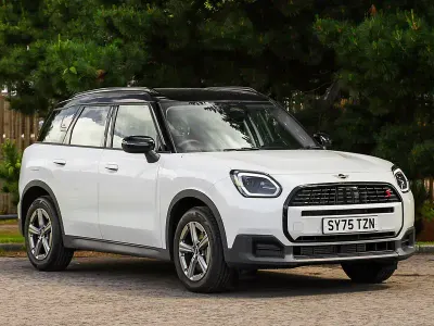 Used Mini Countryman Classic 218 HP (160 kW) 2025 White SUV