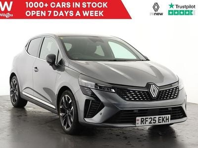 Used Renault Clio V Techno 143 HP (105 kW) 2025 Grey  Hatchback