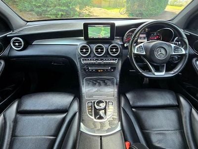 Begagnad Mercedes GLC220 AMG line 2018 Grå Sportkupé