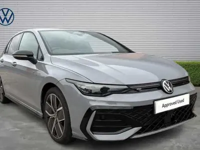 Second-hand VW Golf VIII Black Edition 150 CP (110 kW) 2026 Gri Hatchback