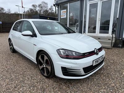 Used VW Golf VII GTI 230 HP (169 kW) 2017 White Hatchback