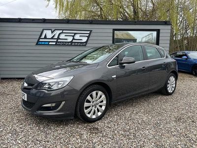 Used Vauxhall Astra Elite 165 HP (121 kW) 2015 Grey Hatchback