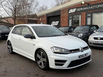 Used VW Golf VII R 2017 White Hatchback