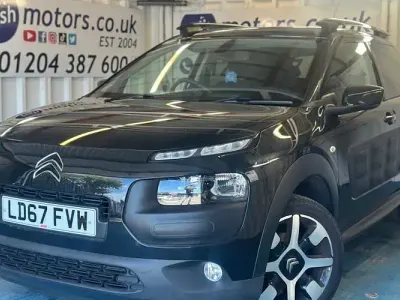 Used Citroën C4 Cactus Flair 82 HP (60 kW) 2017 Black Hatchback