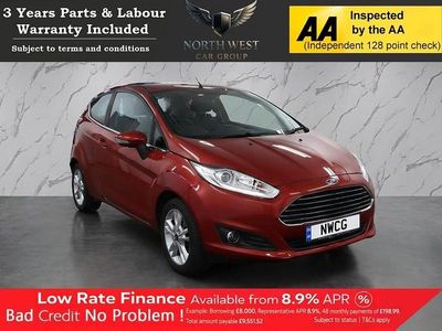 Usado Ford Fiesta Zetec 100 HP (73 kW) 2016 Vermelho Citadino
