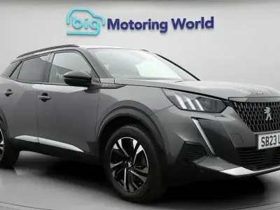Used Peugeot 2008 GT 131 HP (96 kW) 2023 Grey SUV