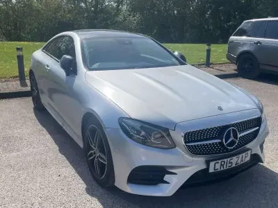 Begagnad Mercedes E400