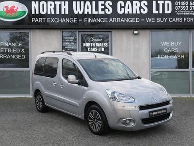 Used Peugeot Partner Tepee S 92 HP (67 kW) 2015 Silver MPV