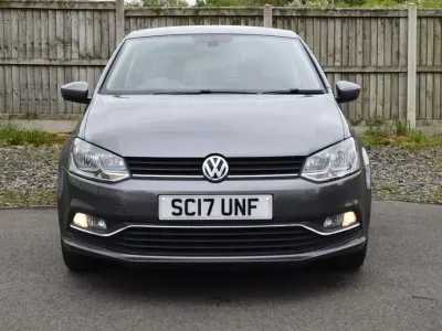 Used VW Polo Edition 60 HP (44 kW) 2017 Grey Hatchback