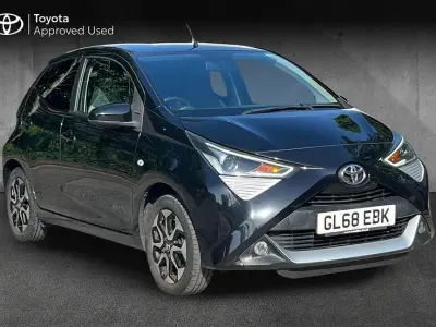 Used Toyota Aygo X-plore 71 HP (52 kW) 2019 Black Hatchback