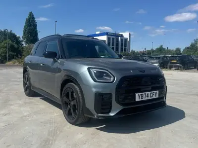 Used Mini Countryman 168 HP (123 kW) 2024 Green SUV