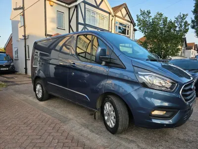 Used Ford Transit Custom Limited 130 HP (95 kW) 2023 Blue Van