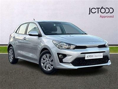 Silver Used 2022 Kia Rio Hatchback | £9,680 (Good price)