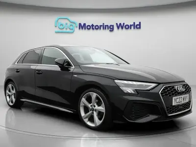Begagnad Audi A3 Sportback S-Line 110 HK (80 kW) 2022 Svart Halvkombi