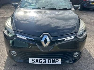 Used Renault Clio IV Dynamique 75 HP (55 kW) 2013 Black Hatchback
