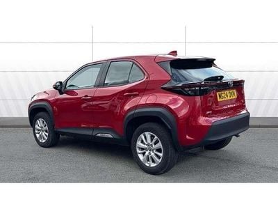 Usado Toyota Yaris Cross 113 HP (83 kW) 2024 Vermelho SUV
