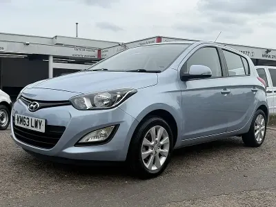 Used Hyundai i20 Active 86 HP (63 kW) 2013 Blue Hatchback