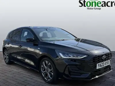 Used Ford Focus ST-Line 125 HP (91 kW) 2023 Black Hatchback