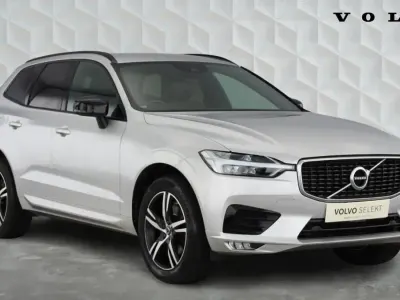 Used Volvo XC60 R-Design 190 HP (139 kW) 2019 Silver SUV
