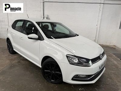 Begagnad VW Polo SE 90 HK (66 kW) 2014 Vit Halvkombi