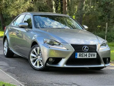 Used Lexus IS300h