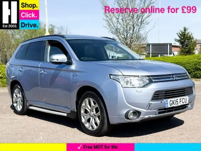 Usado Mitsubishi Outlander P-HEV 200 HP (147 kW) 2015 Azul Carrinha