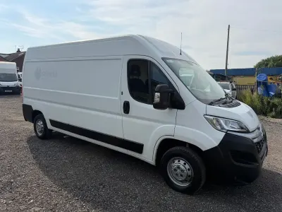 Used Citroën Relay 130 HP (95 kW) 2019 White Van