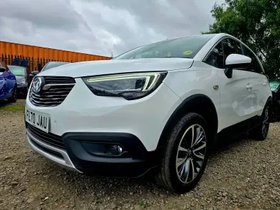 Used Vauxhall Crossland X Elite 2021 White SUV