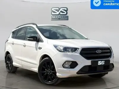 Käytetty Ford Kuga ST-Line 180 HP (132 kW) 2019 Valkoinen Katumaasturi