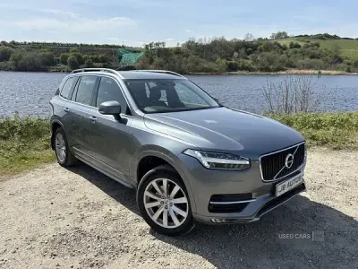 Used Volvo XC90 Momentum 235 HP (172 kW) 2018 Grey SUV