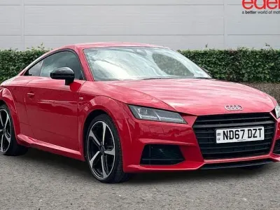 Used Audi TT Design 230 HP (169 kW) 2017 Red Coupe