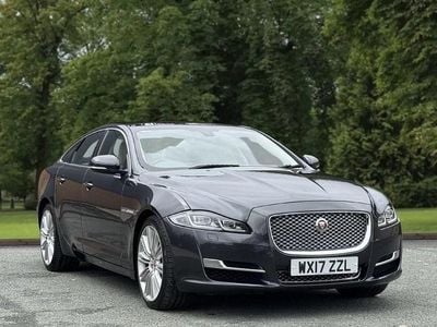 Jaguar XJ