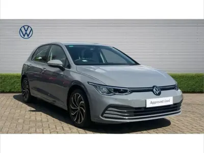 Used VW Golf VIII Life 147 HP (108 kW) 2023 Grey Hatchback