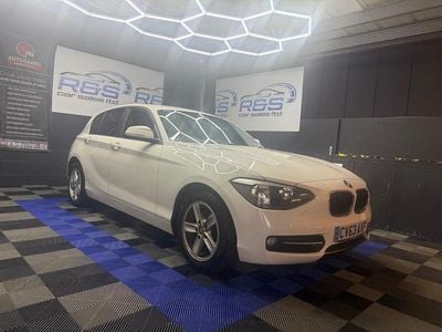 Used BMW 118 Sport Line 2013 White Hatchback