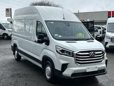 Maxus V90