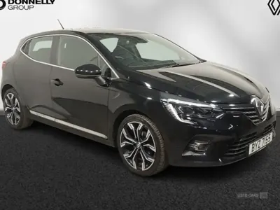 Used Renault Clio SE 90 HP (66 kW) 2022 Black  Hatchback