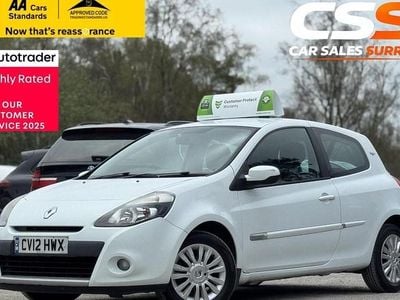 Used Renault Clio IV 2012 White Hatchback