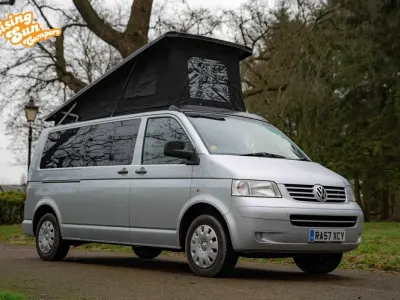 Begagnad VW Transporter SE 128 HK (94 kW) 2008 Silver Van