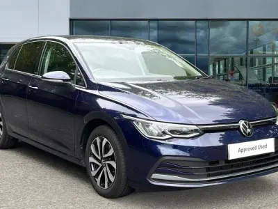 Usado VW Golf VIII Active 150 CV (110 kW) 2022 Azul