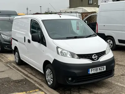 Used Nissan NV200 Acenta 110 HP (80 kW) 2018 White MPV