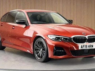 Used BMW 320 M Sport 190 HP (139 kW) 2019 Orange Sedan