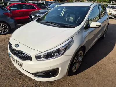 Used Kia Ceed 136 HP (100 kW) 2017 White Hatchback